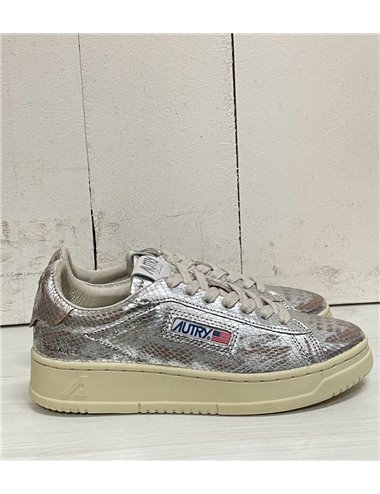 Medallist sneaker silver