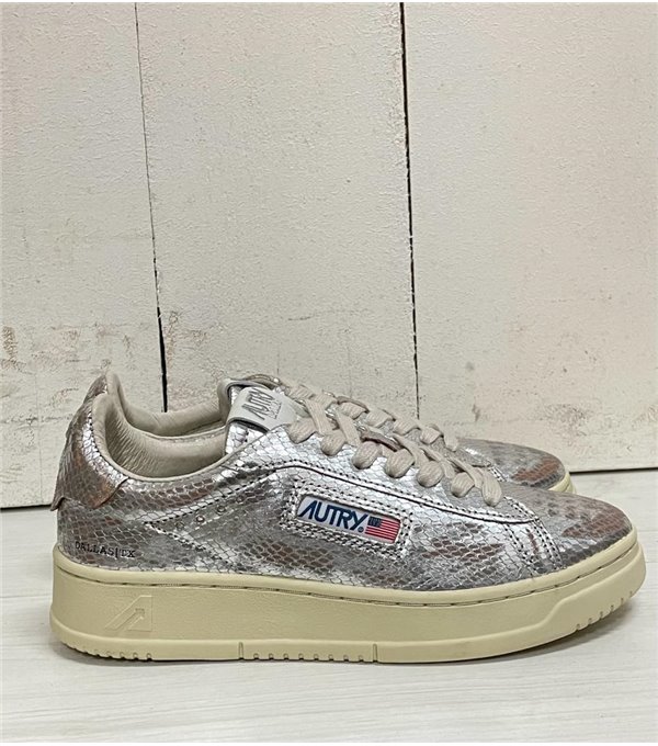 Medallist sneaker silver