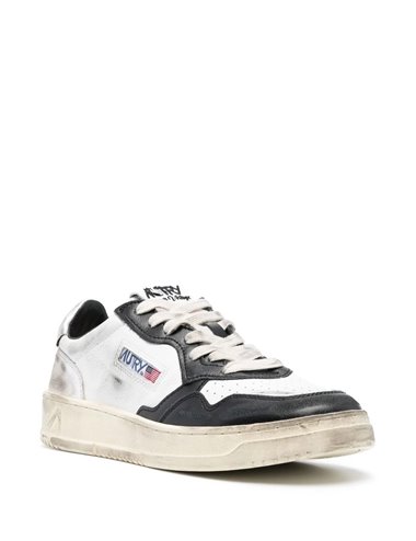 MEDALIST - Super Vintage Sneaker - Black and Silver