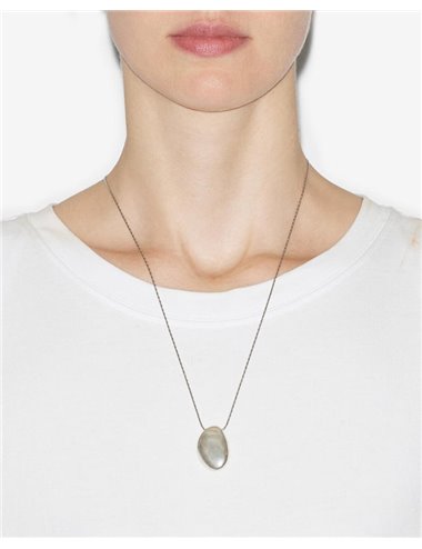 C/Collar largo pieza asimétrica