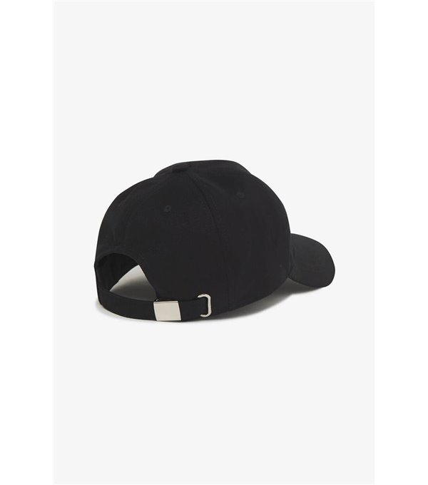 Gorra negra